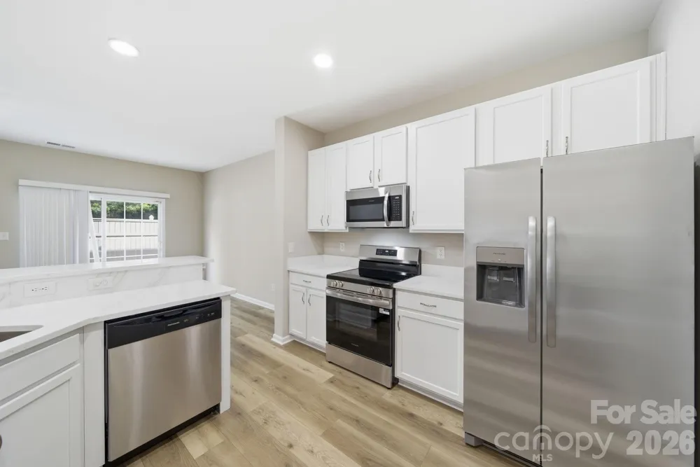 12429 Stratfield Place Circle Pineville, NC 28134