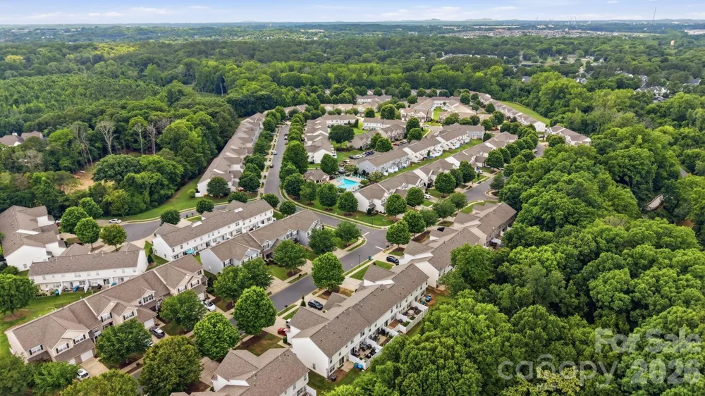 12429 Stratfield Place Circle Pineville, NC 28134