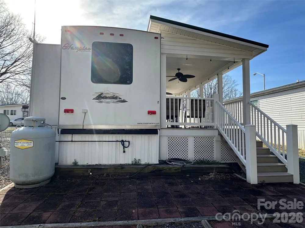 125 Cardinal Avenue New London, NC 28127