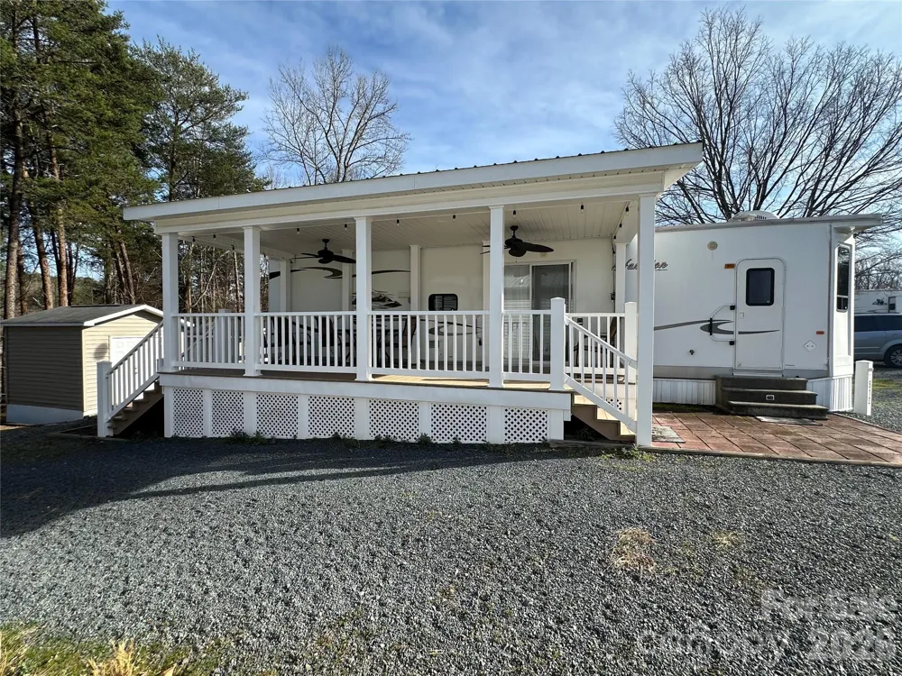 125 Cardinal Avenue New London, NC 28127