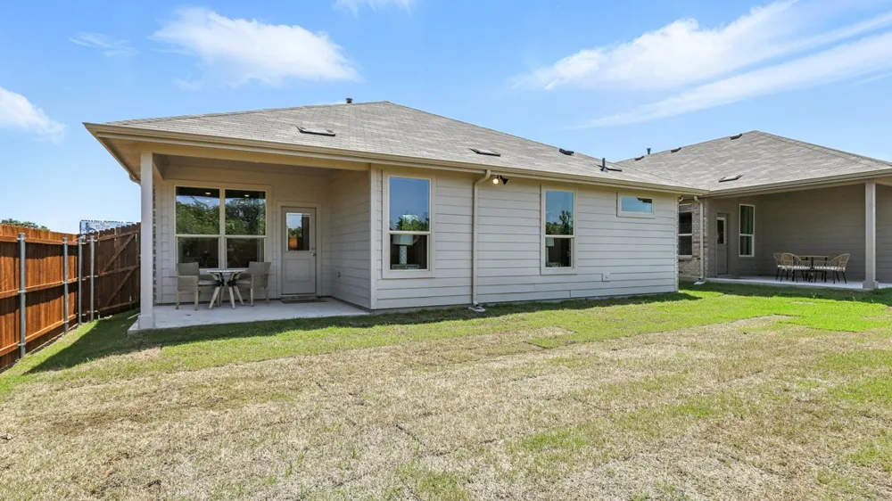 612 HARVEY STREET Grandview, TX 76050