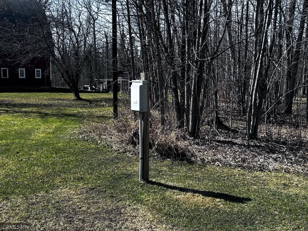 22841 Hwy 71 NE #22841/22843 Hines, MN 56647