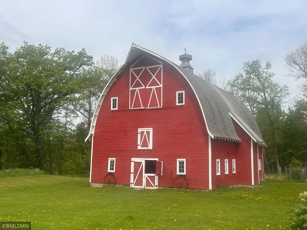 22841 Hwy 71 NE #22841/22843 Hines, MN 56647