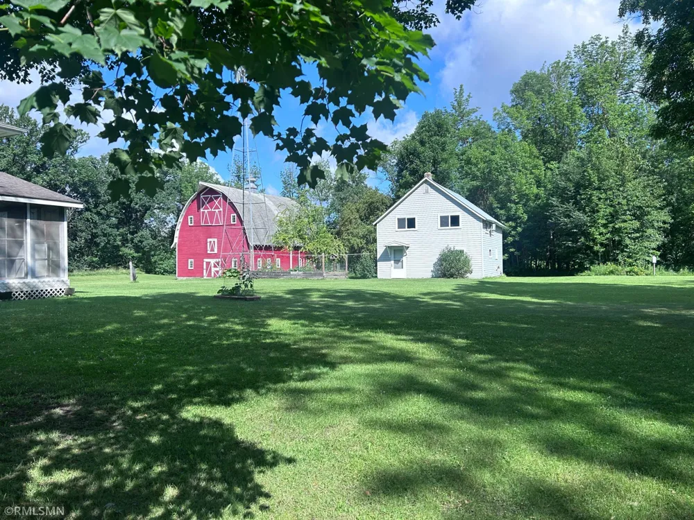 22841 Hwy 71 NE #22841/22843 Hines, MN 56647