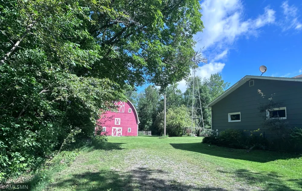 22841 Hwy 71 NE #22841/22843 Hines, MN 56647