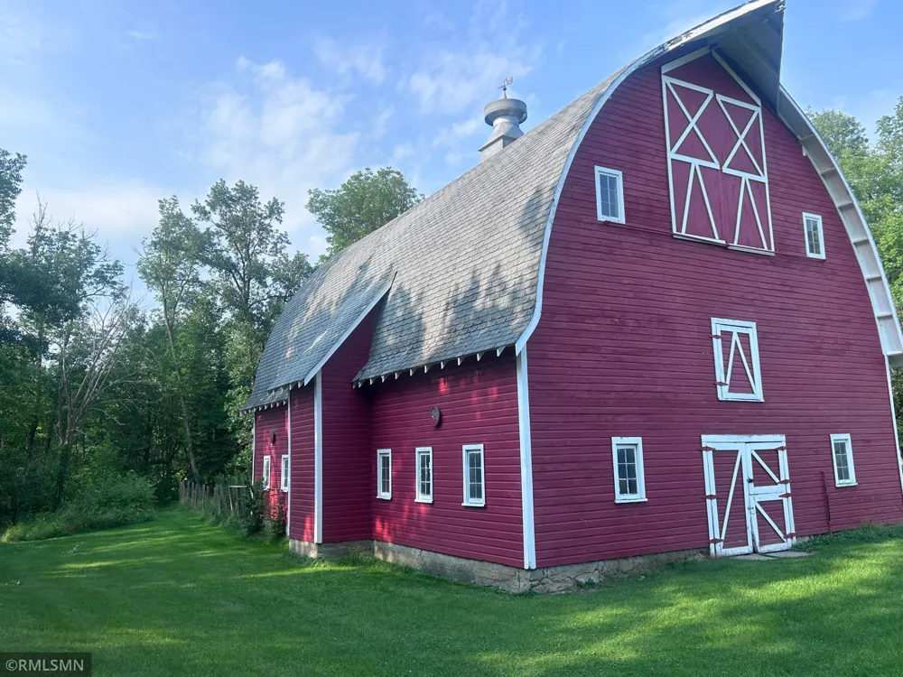 22841 Hwy 71 NE #22841/22843 Hines, MN 56647