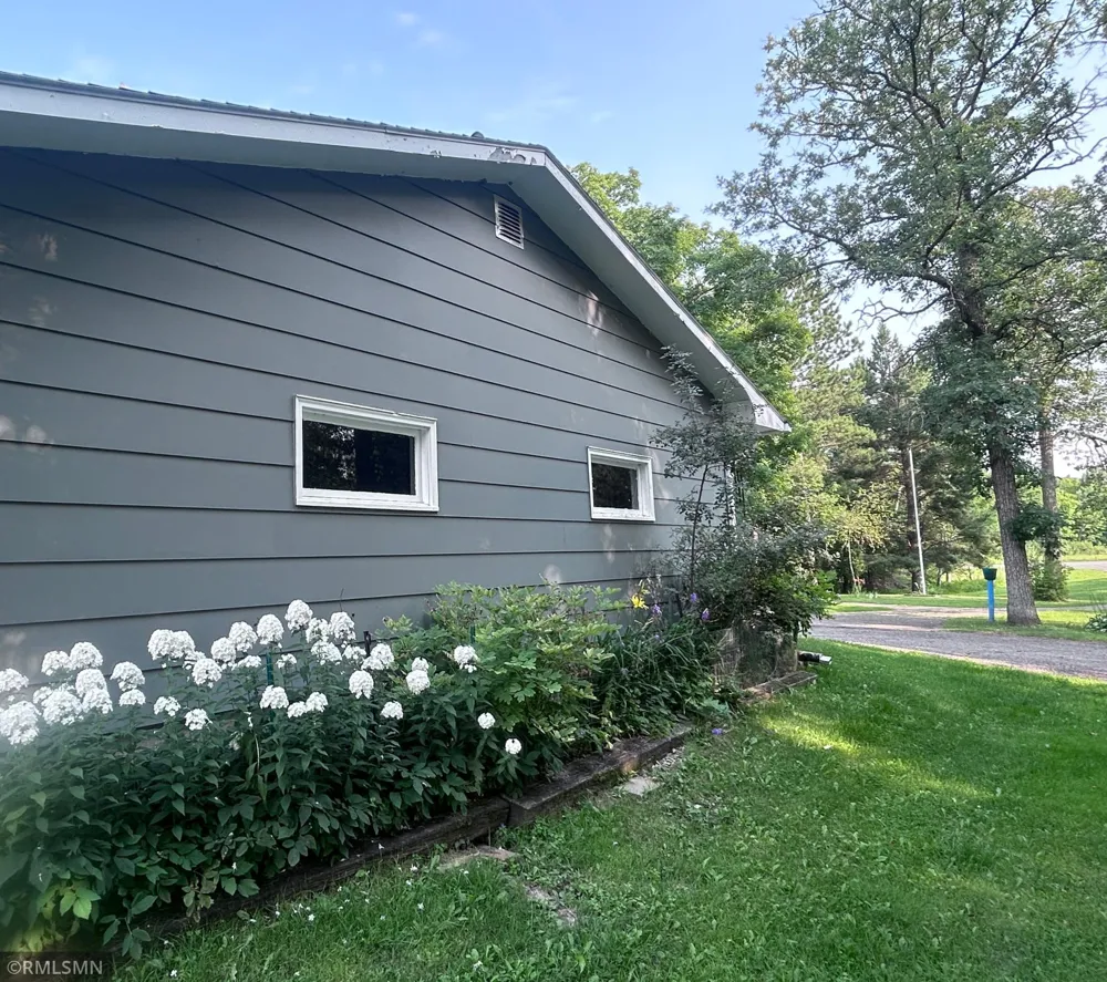 22841 Hwy 71 NE #22841/22843 Hines, MN 56647