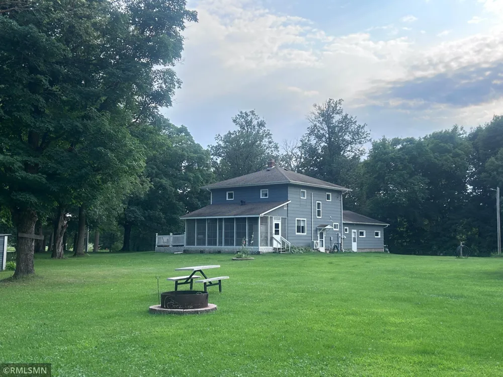 22841 Hwy 71 NE #22841/22843 Hines, MN 56647