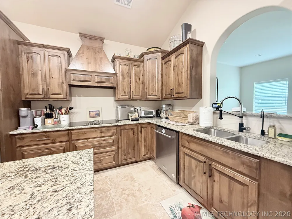 10829 S 62nd Street W Oktaha, OK 74450