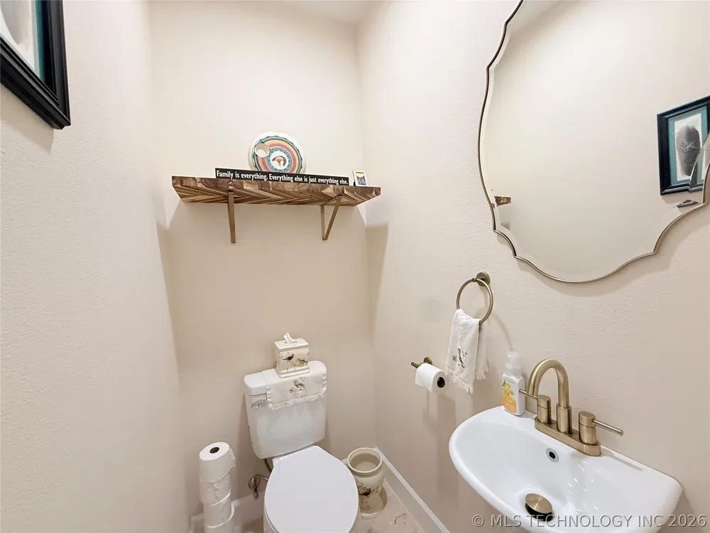 10829 S 62nd Street W Oktaha, OK 74450
