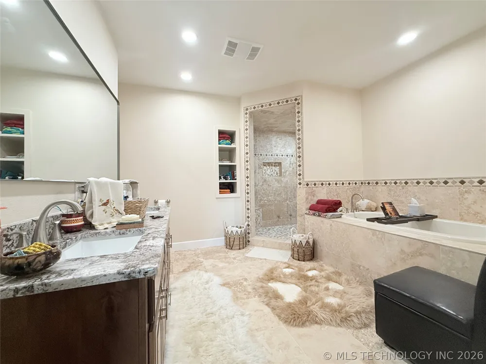 10829 S 62nd Street W Oktaha, OK 74450