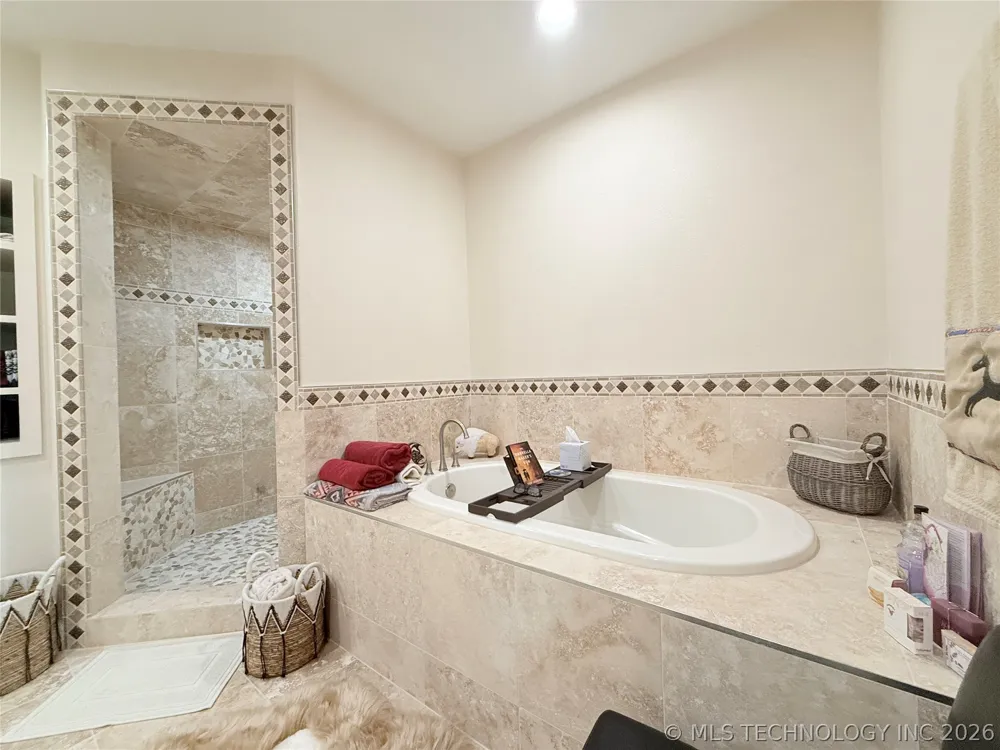 10829 S 62nd Street W Oktaha, OK 74450