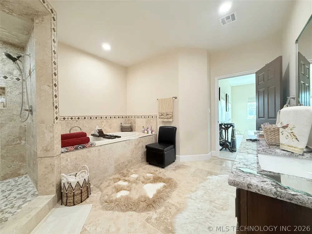 10829 S 62nd Street W Oktaha, OK 74450