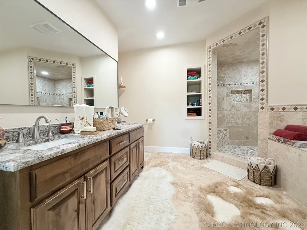10829 S 62nd Street W Oktaha, OK 74450