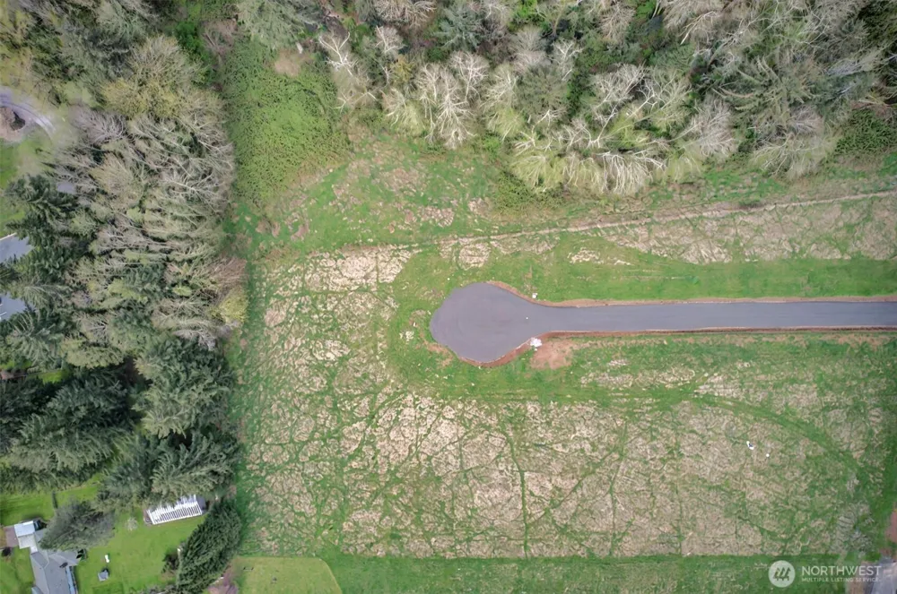 30 Ma'uka Nani Drive Cathlamet, WA 98612