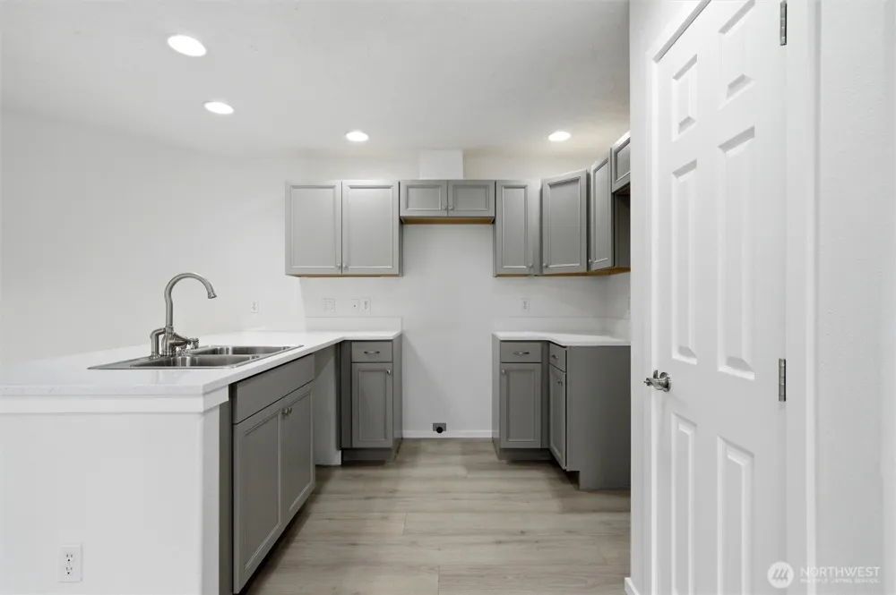 218 Sun Willows Boulevard Pasco, WA 99301