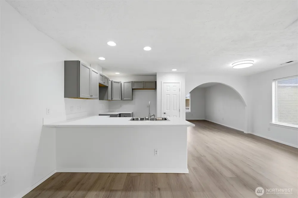 218 Sun Willows Boulevard Pasco, WA 99301