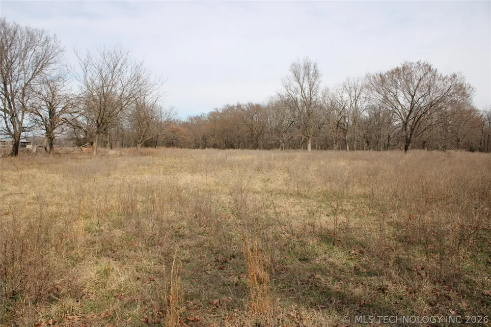 8101 S 700 ROAD Wyandotte, OK 74370