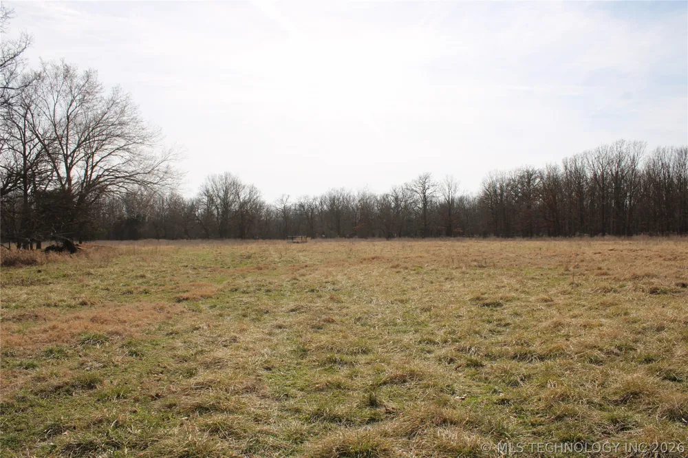 8101 S 700 ROAD Wyandotte, OK 74370