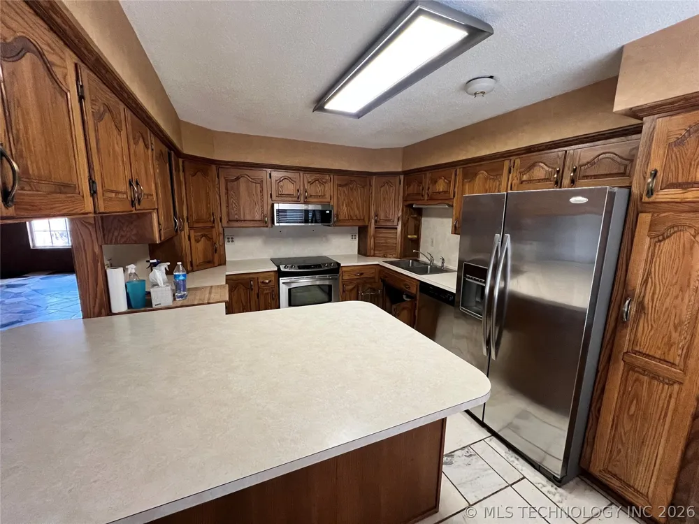 8101 S 700 ROAD Wyandotte, OK 74370