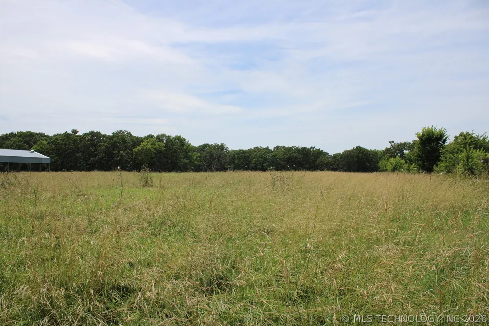 8101 S 700 ROAD Wyandotte, OK 74370