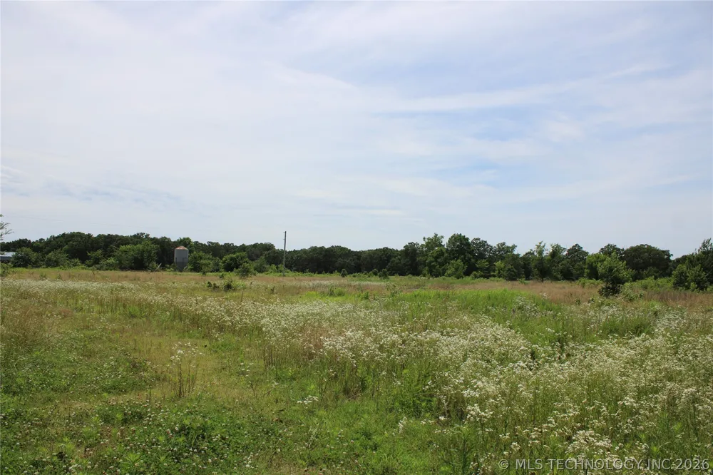 8101 S 700 ROAD Wyandotte, OK 74370