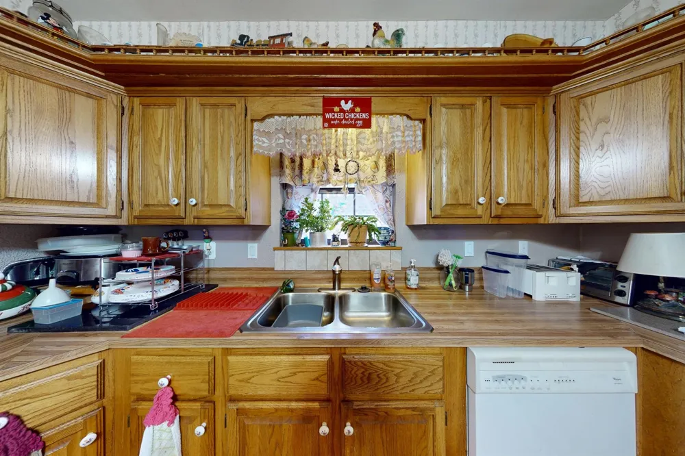 409 W Morgan Street Franklin, TX 77856