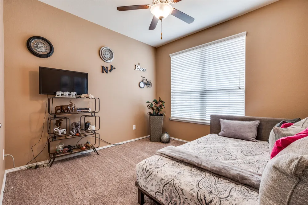 1525 Acmite Avenue Cross Roads, TX 76227