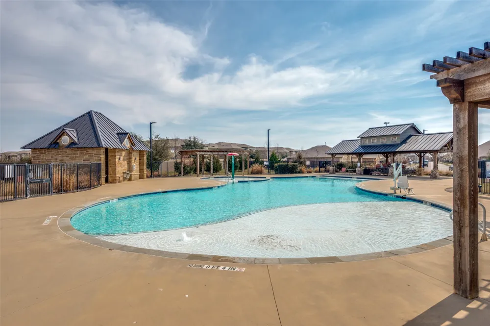 1525 Acmite Avenue Cross Roads, TX 76227