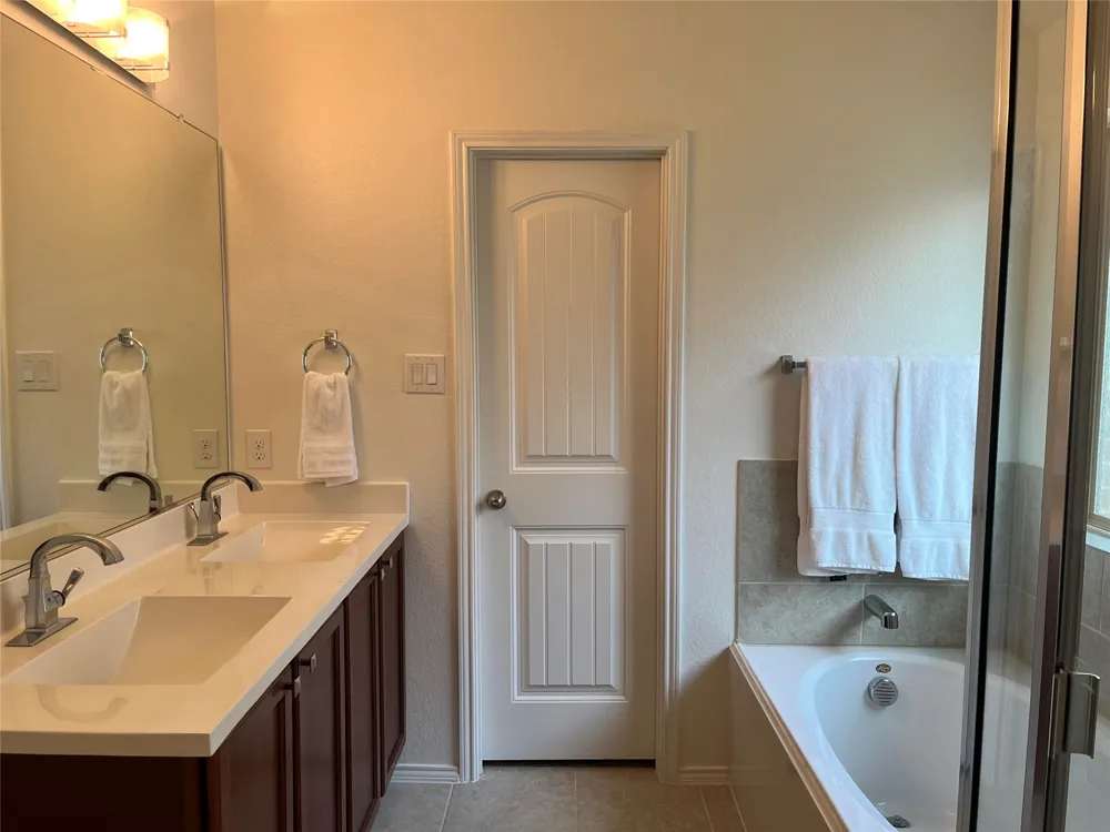 1525 Acmite Avenue Cross Roads, TX 76227