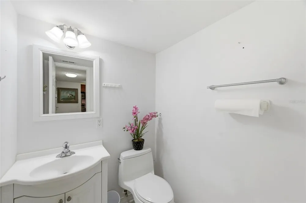 11485 OAKHURST ROAD #200-208 Largo, FL 33774