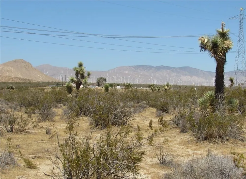 346-214-55-00-0 Gibbs Avenue Mojave, CA 93501