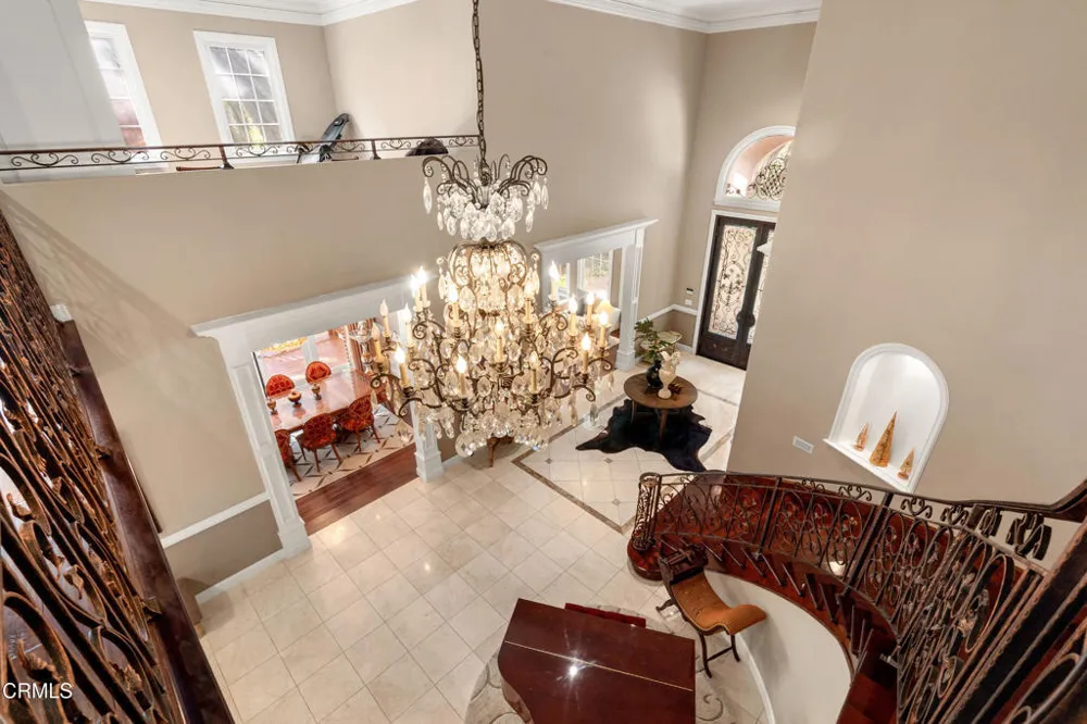 1737 Fairmount Avenue La Canada Flintridge, CA 91011