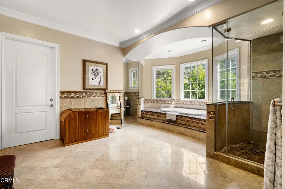 1737 Fairmount Avenue La Canada Flintridge, CA 91011
