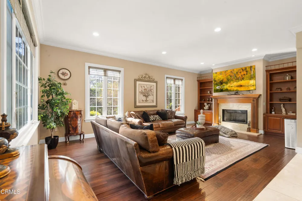 1737 Fairmount Avenue La Canada Flintridge, CA 91011