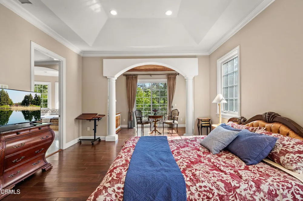 1737 Fairmount Avenue La Canada Flintridge, CA 91011