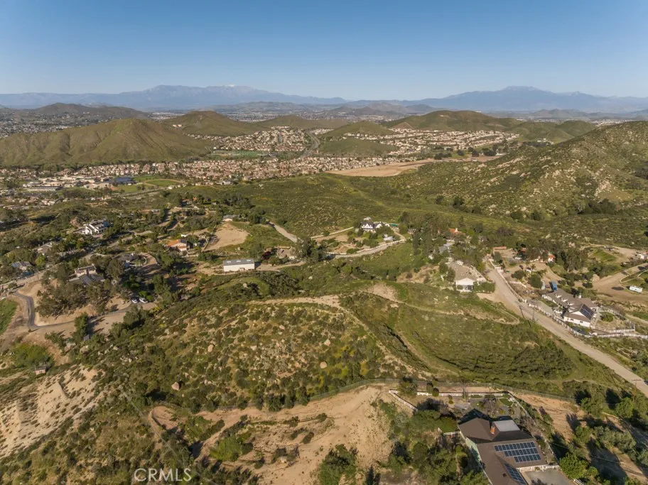 32465 Crooked Arrow Wildomar, CA 92595