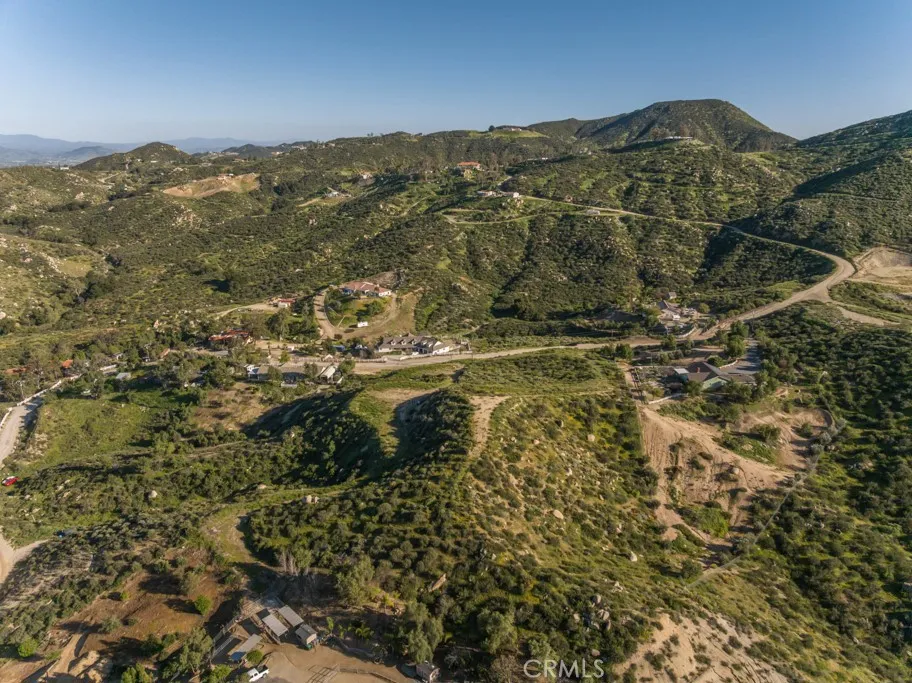 32465 Crooked Arrow Wildomar, CA 92595