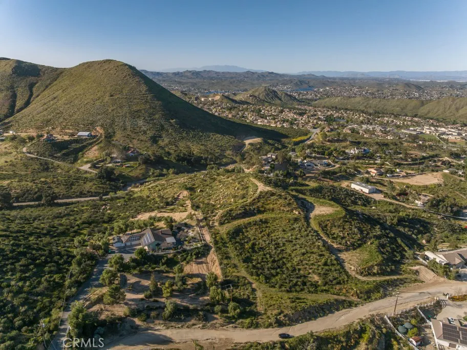 32465 Crooked Arrow Wildomar, CA 92595