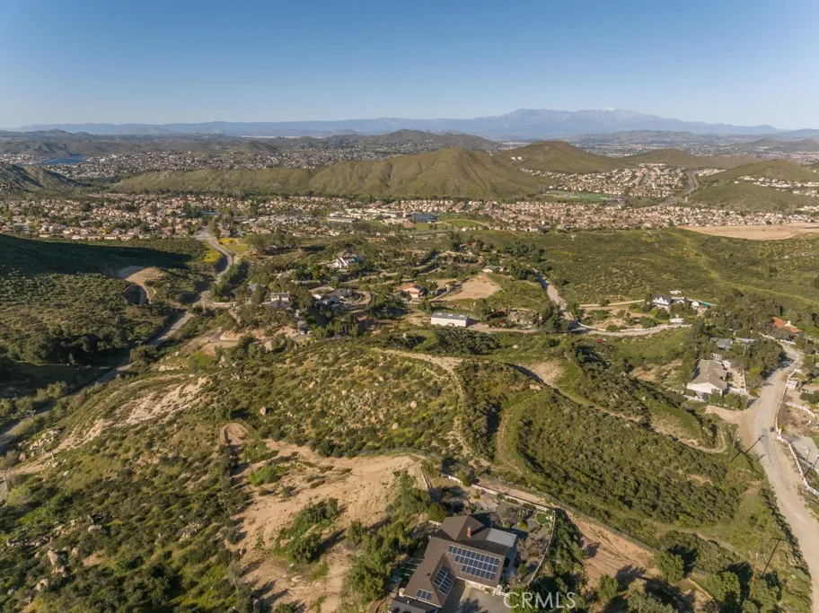 32465 Crooked Arrow Wildomar, CA 92595