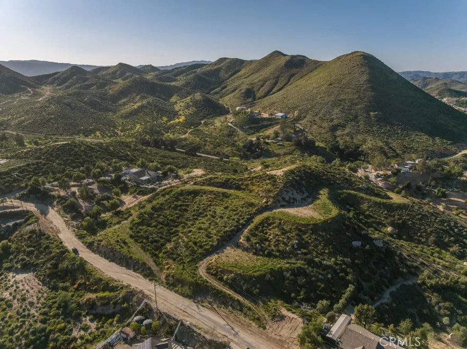 32465 Crooked Arrow Wildomar, CA 92595