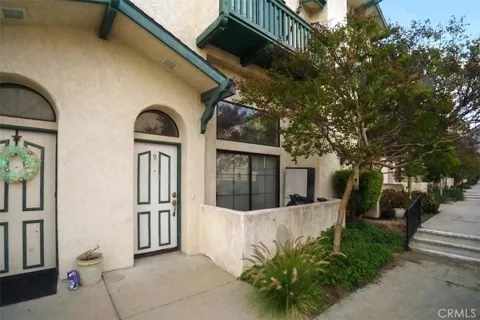 14325 Foothill #9