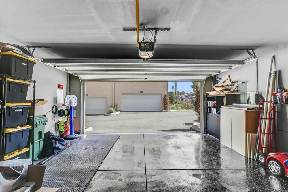402 Creekside Cir San Diego, CA 92114