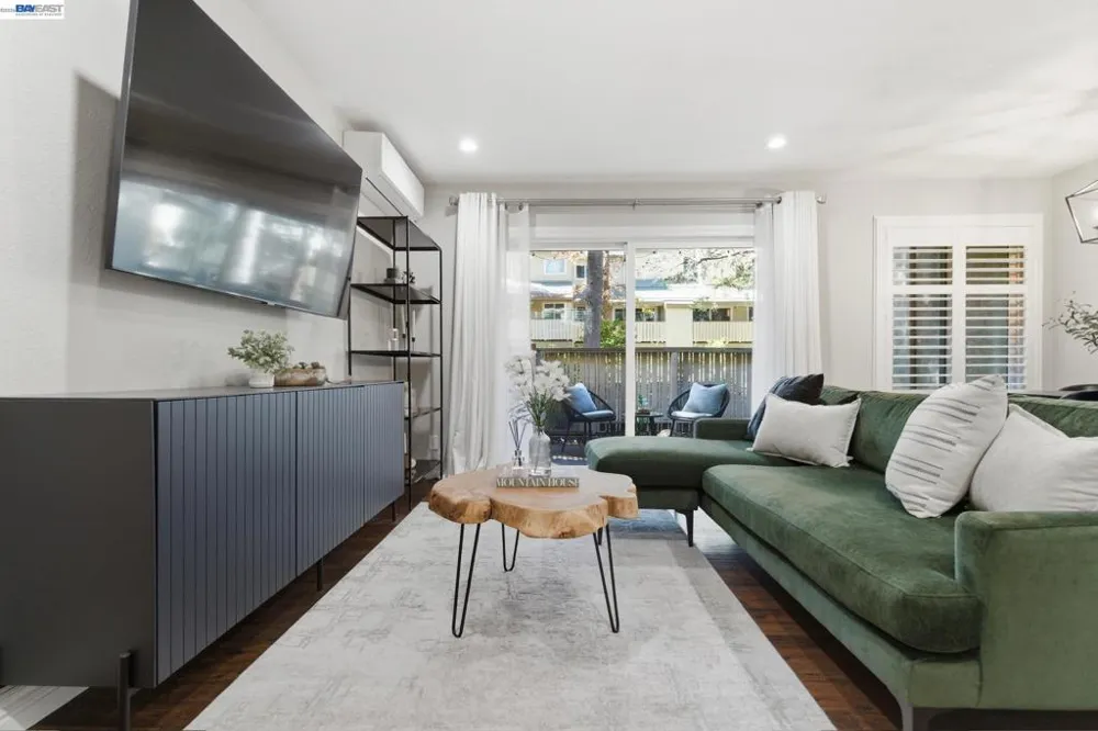 2724 Oak Rd #88 Walnut Creek, CA 94597