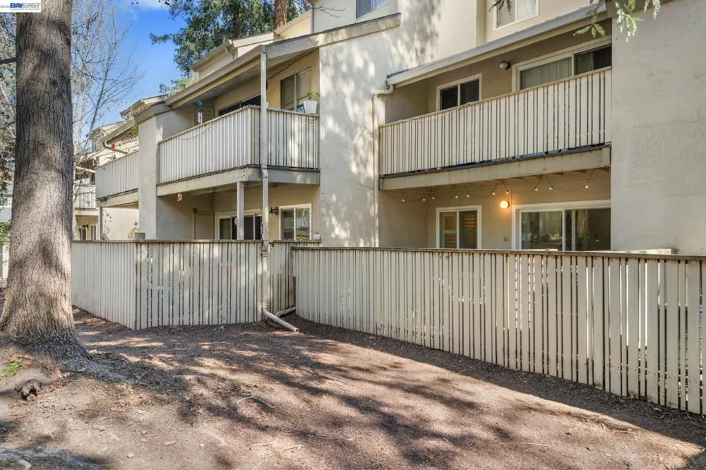 2724 Oak Rd #88 Walnut Creek, CA 94597