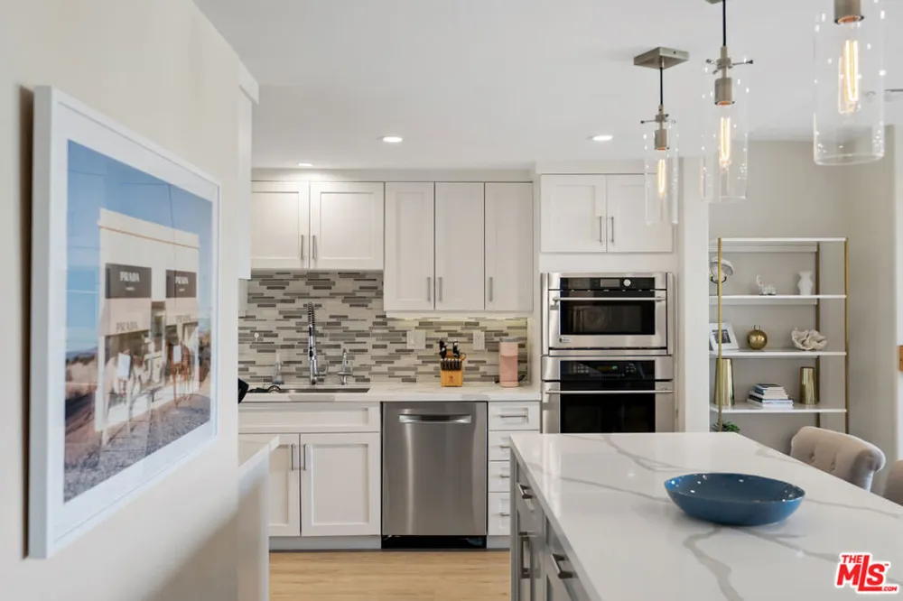 23908 De Ville Way #B Malibu, CA 90265