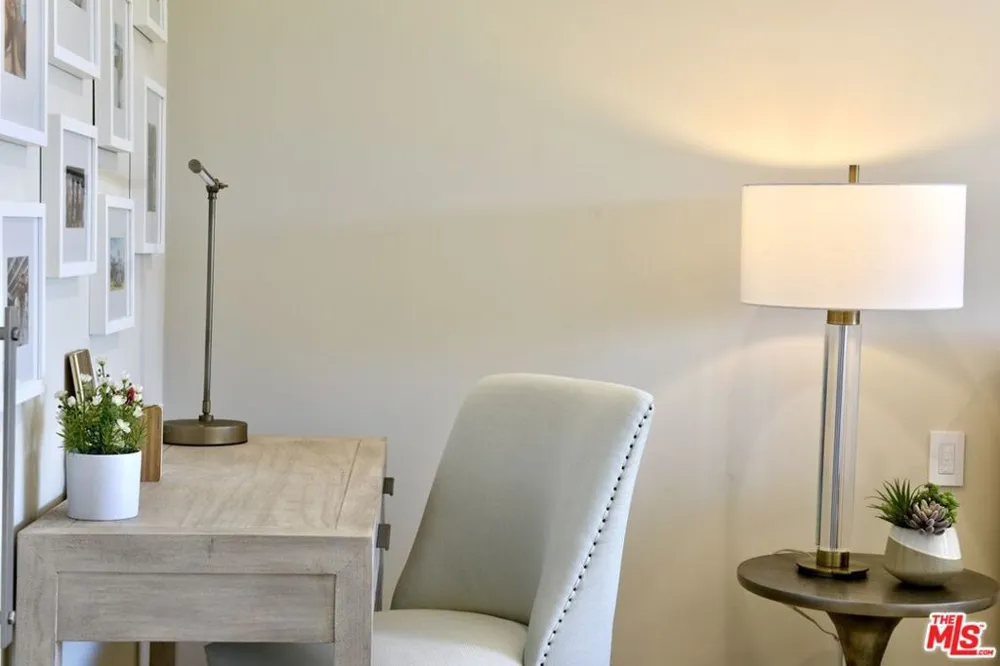 23908 De Ville Way #B Malibu, CA 90265