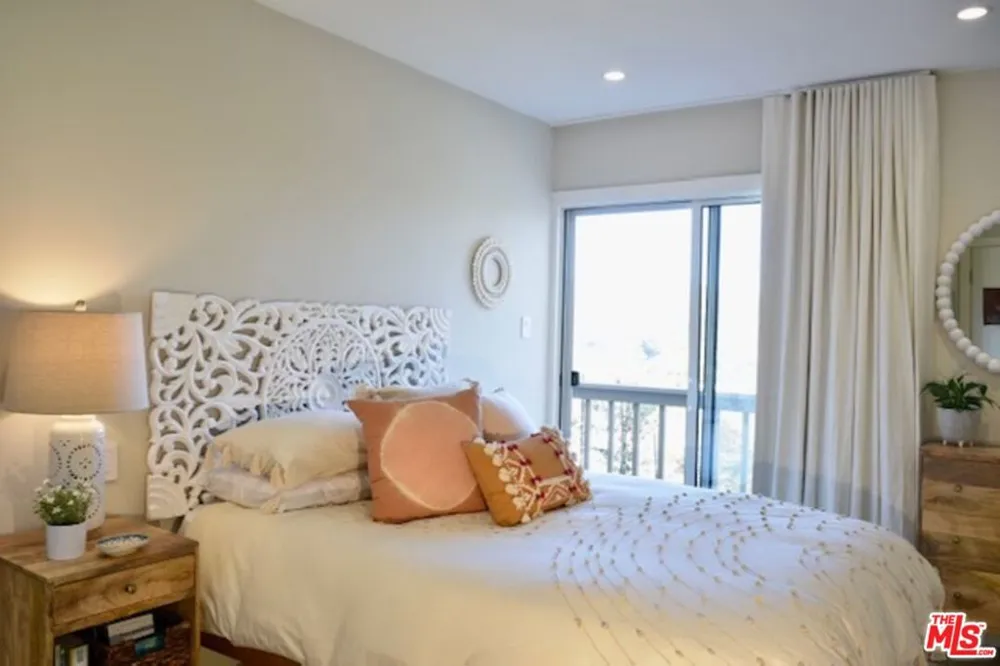 23908 De Ville Way #B Malibu, CA 90265