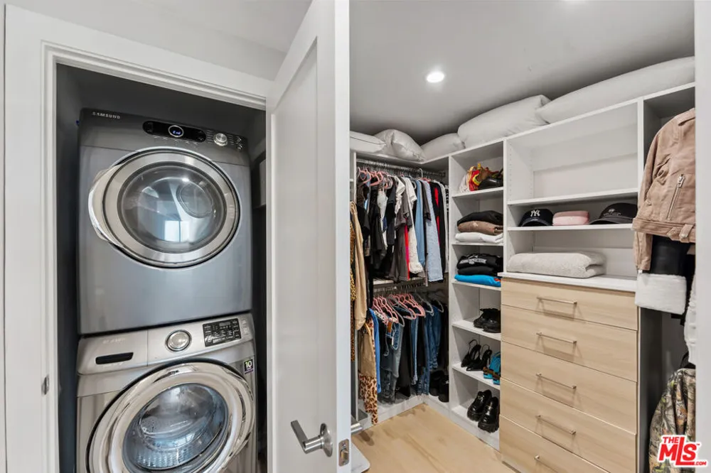23908 De Ville Way #B Malibu, CA 90265