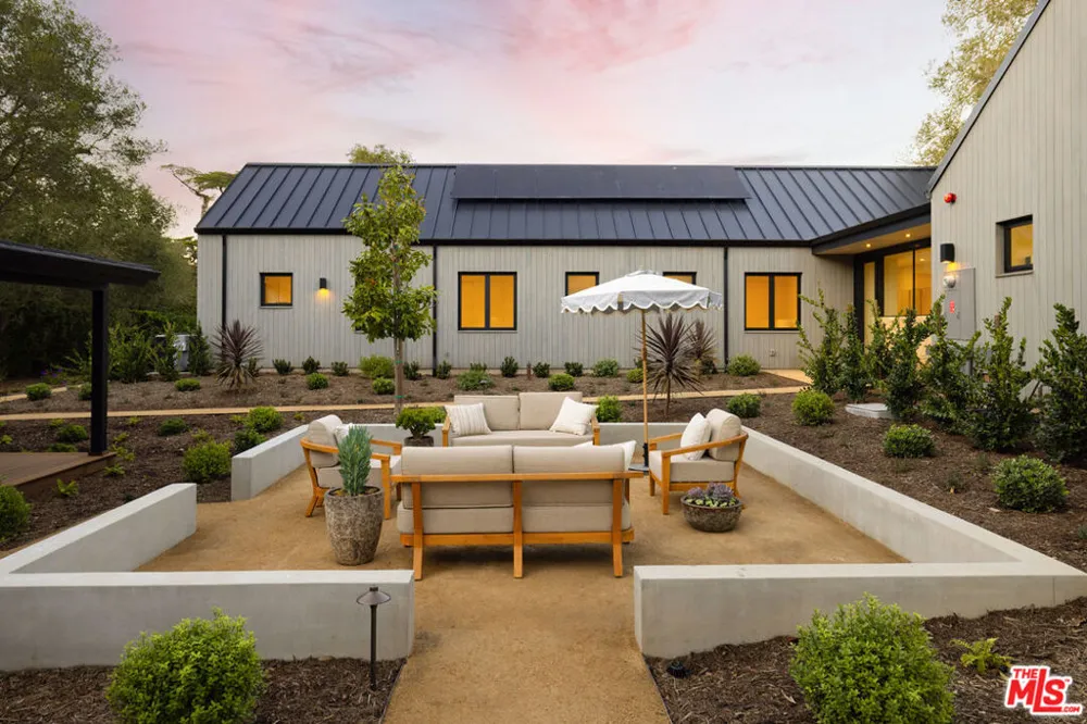 915 Camino Medio Santa Barbara, CA 93110